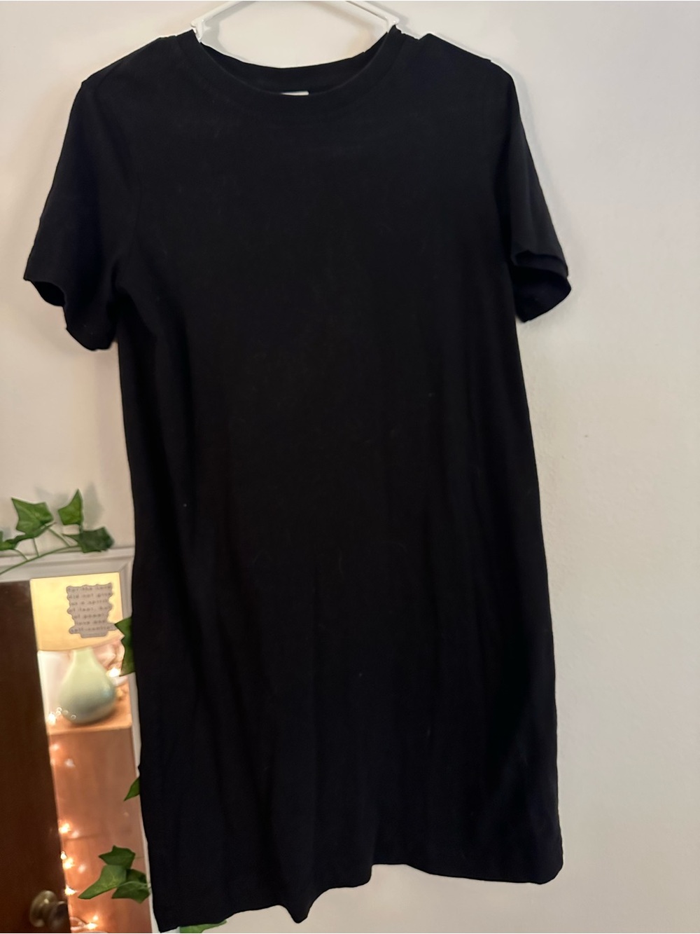 H&M Black Short-Sleeve Crew Neck Tee
